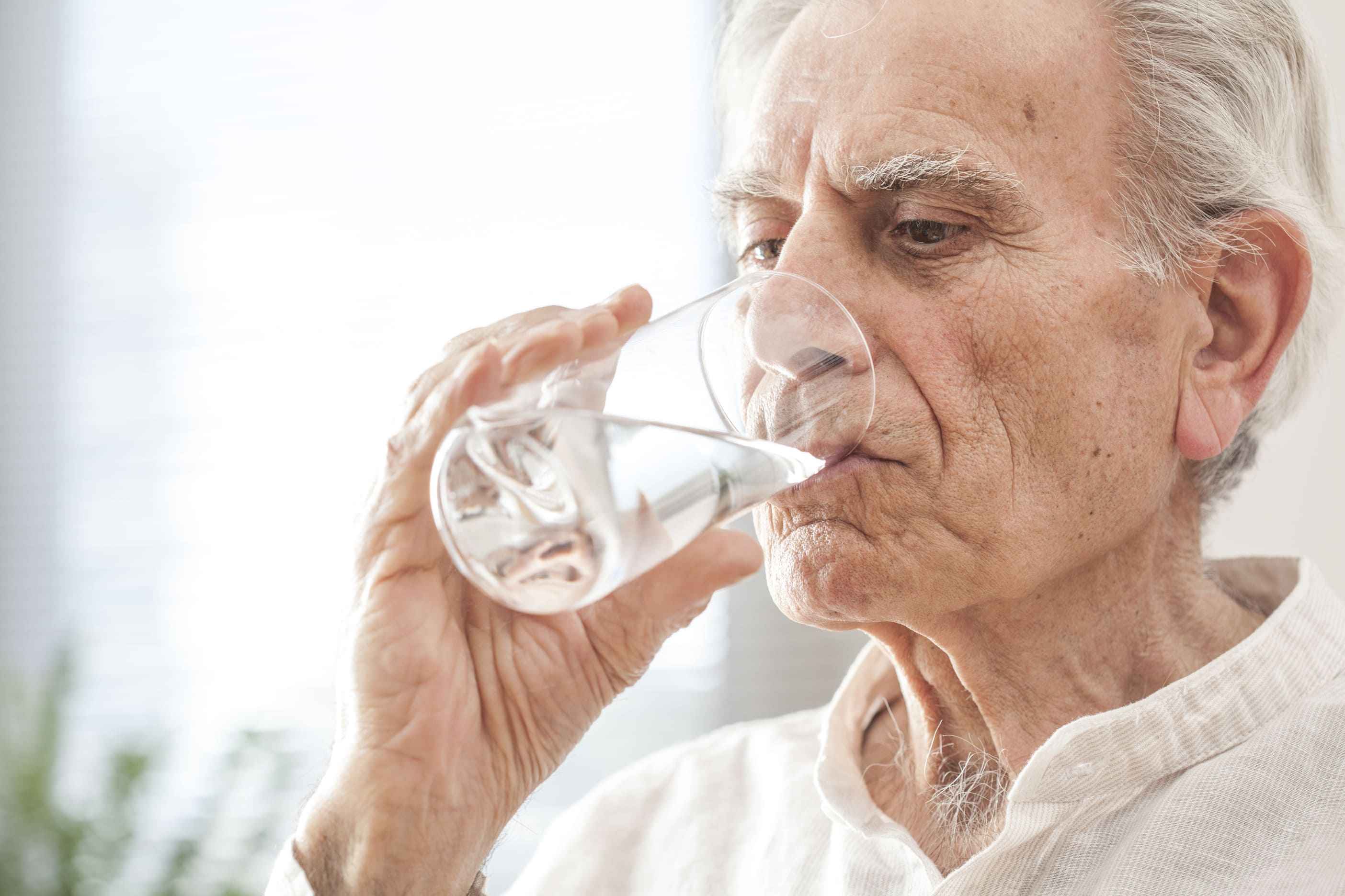 Como afecta un golpe de calor a las personas mayores